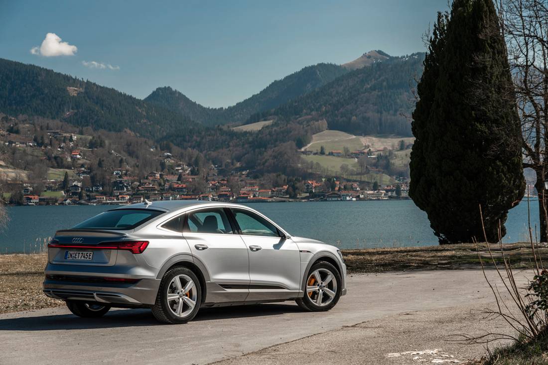 AS24_MMP_Audie-tron-Sportback_1