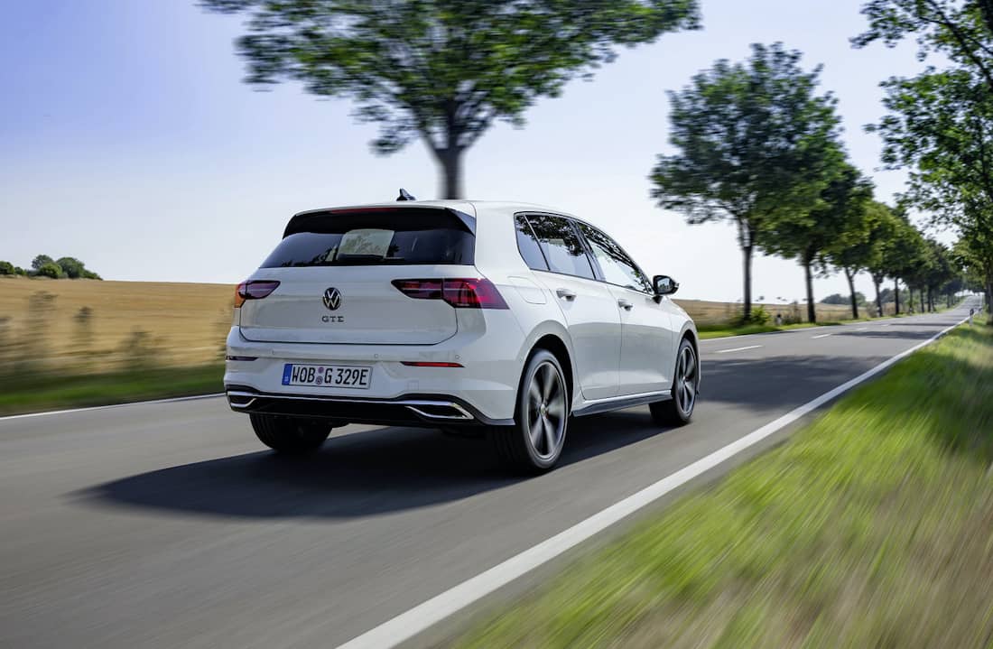 AS24 Golf achter
