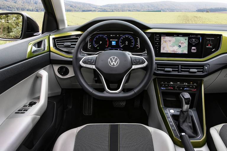 AS24 Volkswagen Taigo 2021 interieur