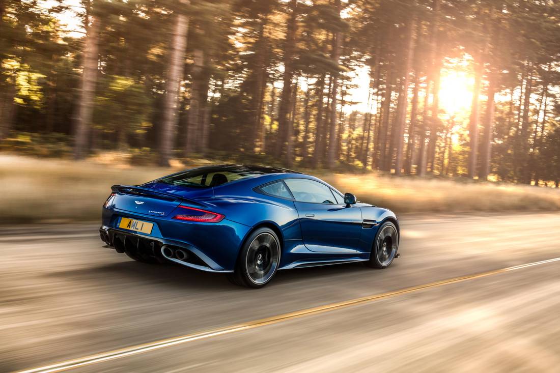 aston-martin-vanquish-s-back