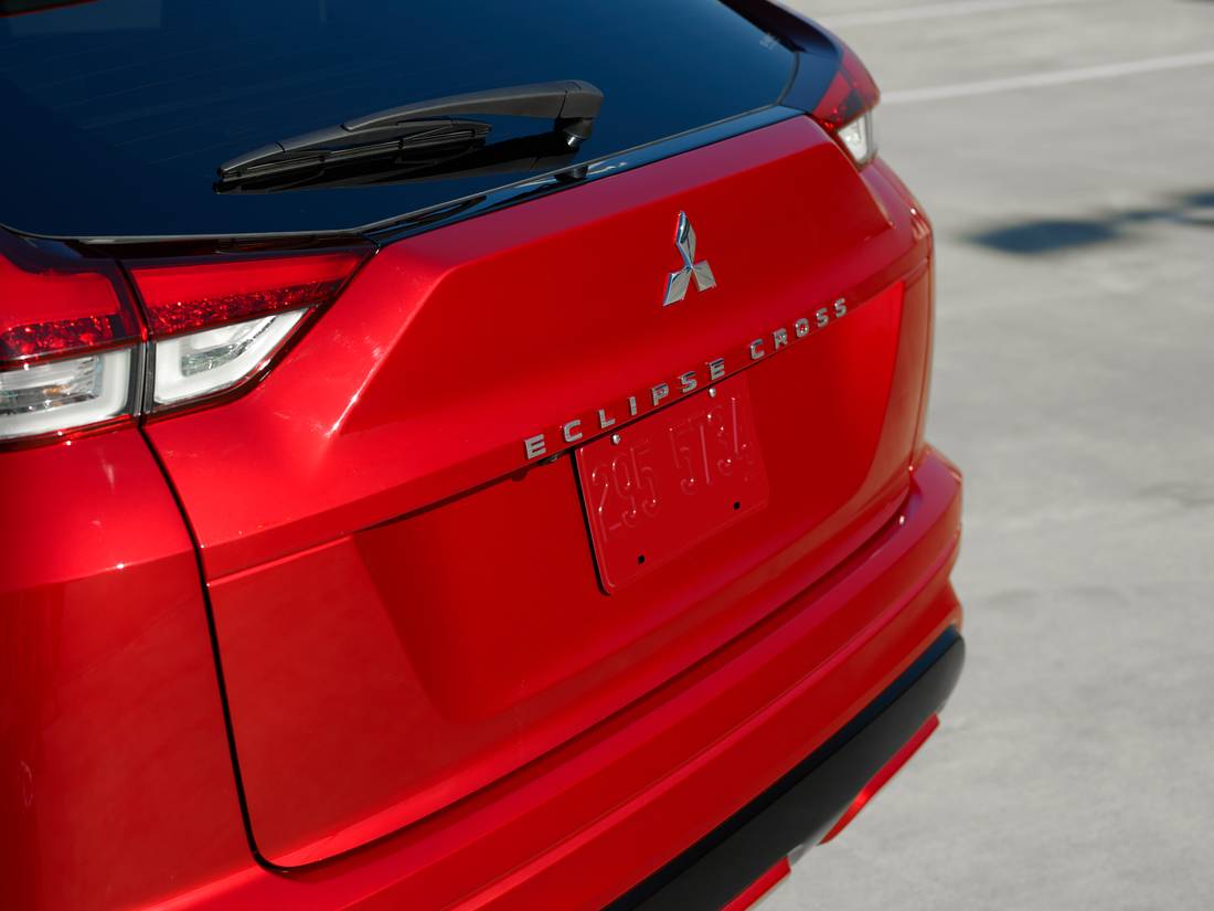 2023 Eclipse Cross - 20-source