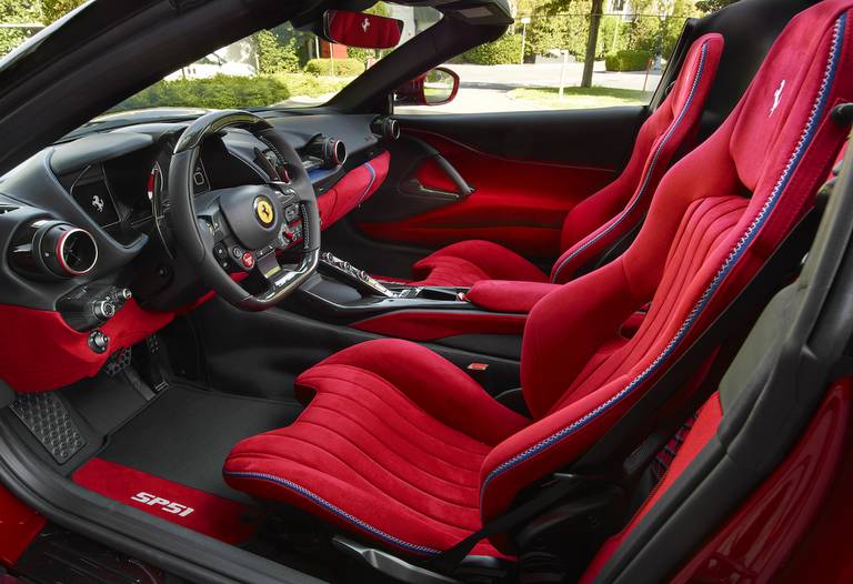 Ferrari SP51 (2022) interieur