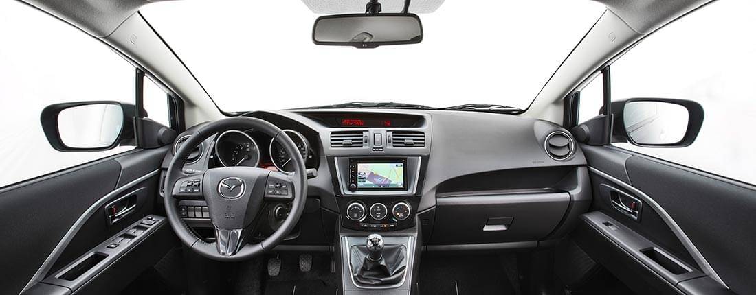 mazda-5-interior