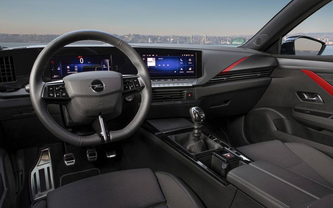 OpelAstra_518282