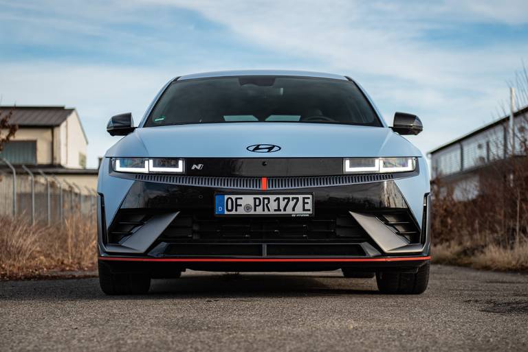 hyundai-ioniq-5-n-2025-front